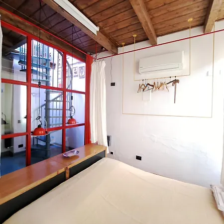 La Casa Nel Centro Storico Apartamento *